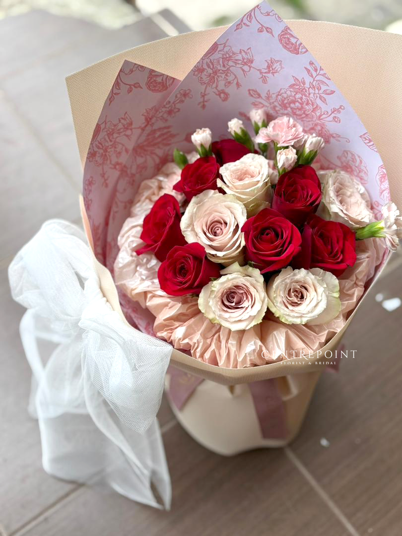 STG Roses (RM 150.00)