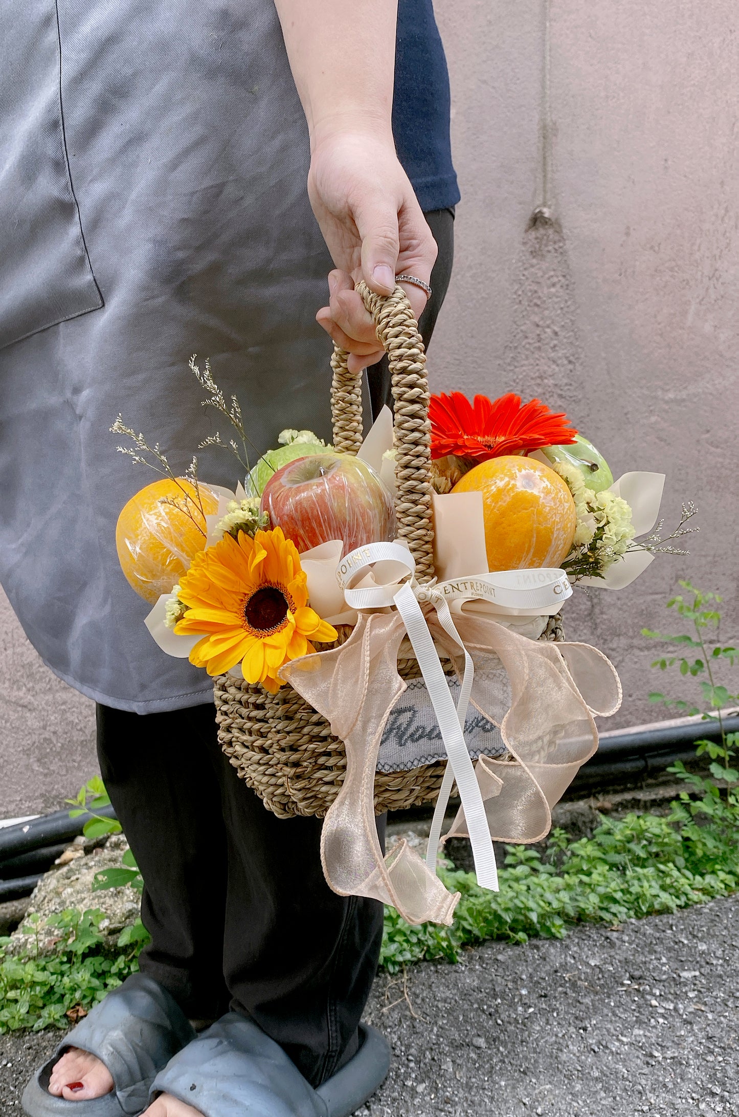 Fresh-Fruity Basket 35 (RM 80.00)