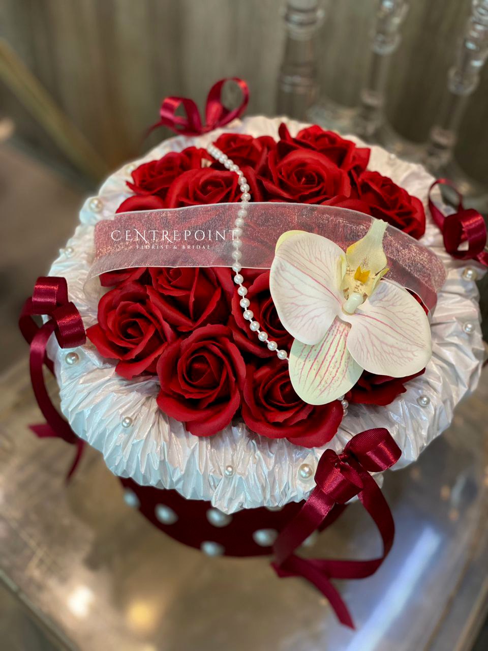 Pearly Soap flowers in velvet box (RM 220.00)