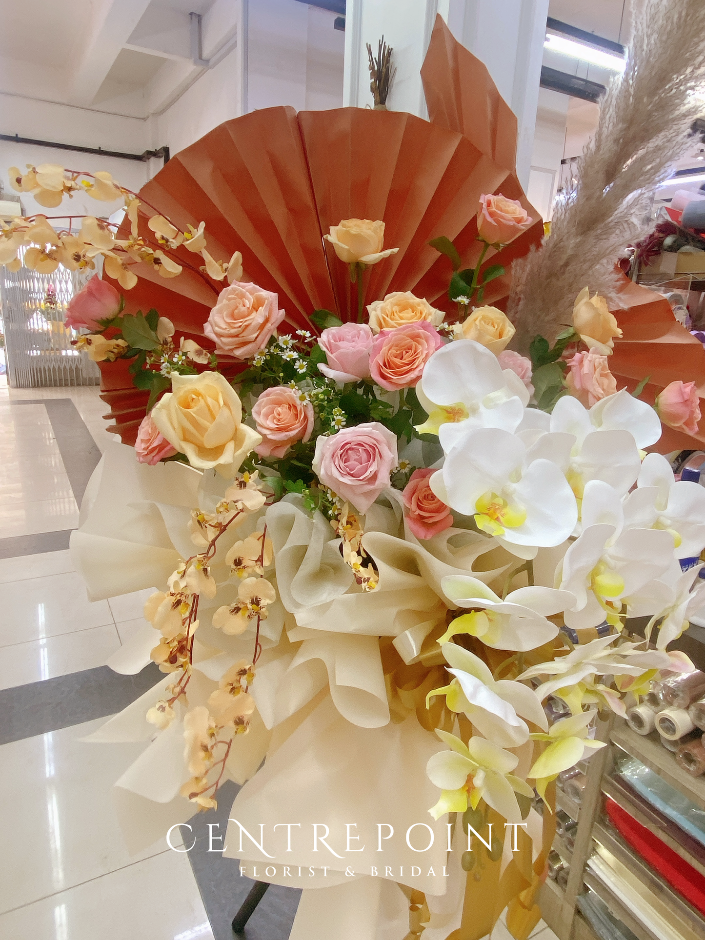 Opening Stand 301 - ARTIFICIAL FLOWER (RM 400.00)