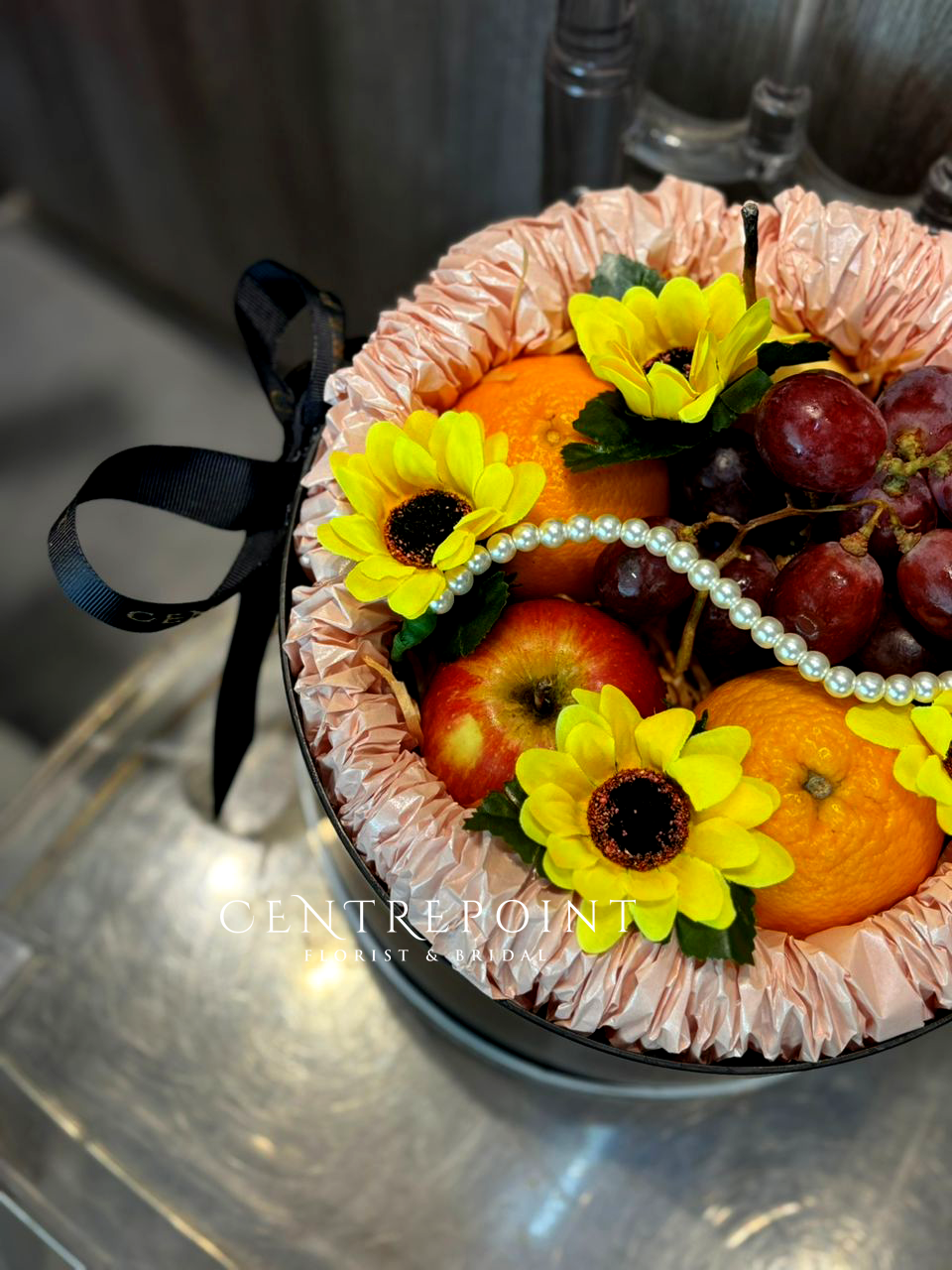 Modern Fruit Box (RM 90.00)