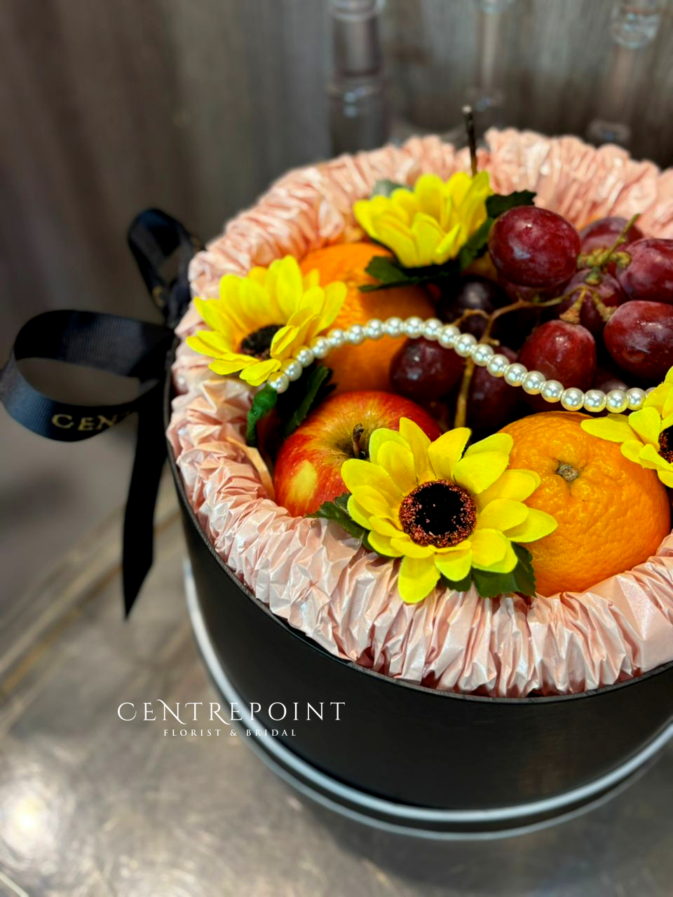 Modern Fruit Box (RM 90.00)