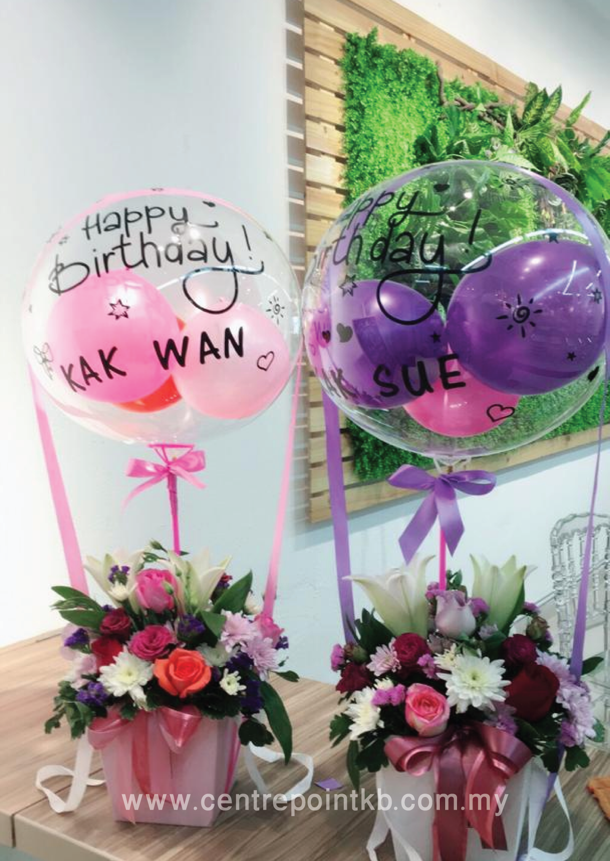 Love in the Air Flower Gift Box (RM 150.00)