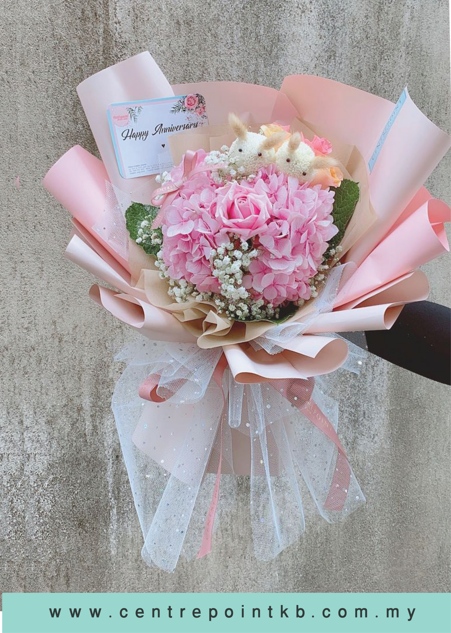 Anniversary Kiss (RM 200.00)