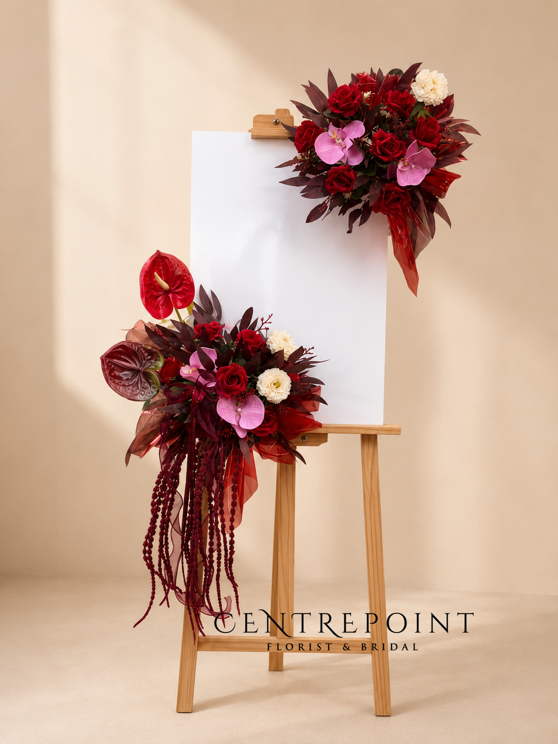Trendy Acrylic Opening Stand 8875 (RM 350.00)