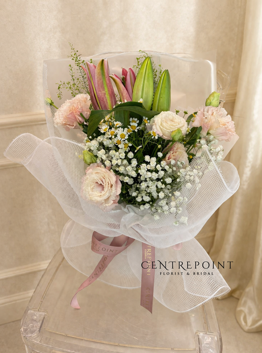 White Lacey (RM 100.00)